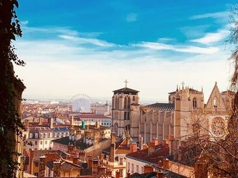 İzmir Hareketli Otobüs İle Büyük Avrupa Masalı Turu - 14 Gece 17 Gün